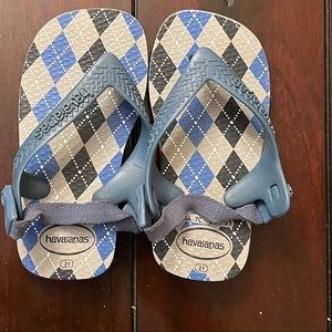 Havaiana blue strap flip flop like new